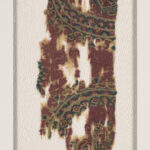 Wool_fragment_bering_the_name_of_Marwan_II_(Textile_Museum_GW_73.524)
